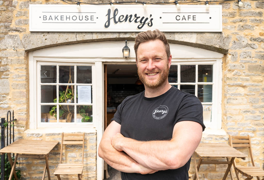 A popular eatery in Minchinhampton will manage the running of Woodchester Park Mansion café from next month. Henrys Bakehouse Cafe 2 | Popular Minch eatery to run Woodchester Mansion café